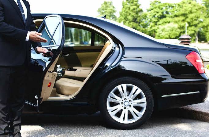 Executive Taxis Services